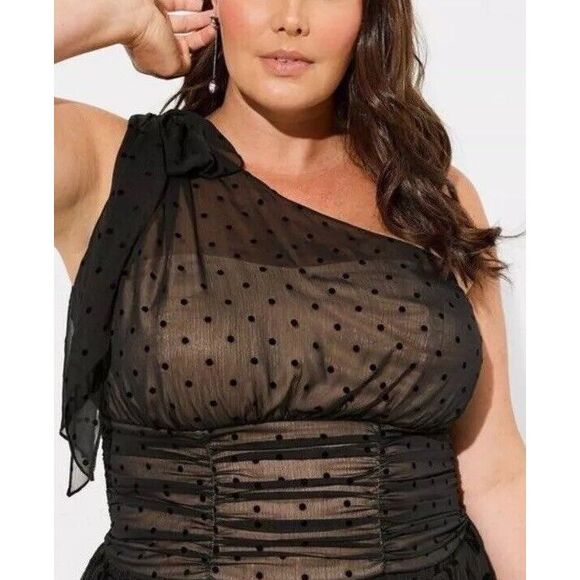 NWT Torrid Crop Top Womens Plus Size 28 Chiffon Flocked One Shoulder Flocked Dot - Picture 1 of 6